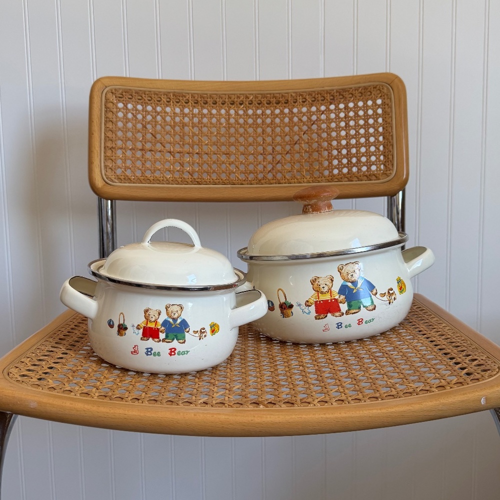 SOLD Teddy Bear Enamel Pots with Lids